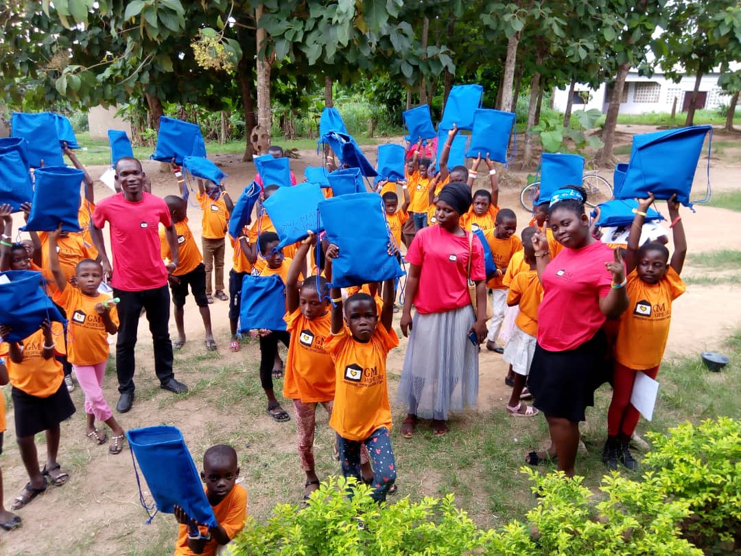 294c6890-1b01-4b2a-b559-6b0e345cf46d